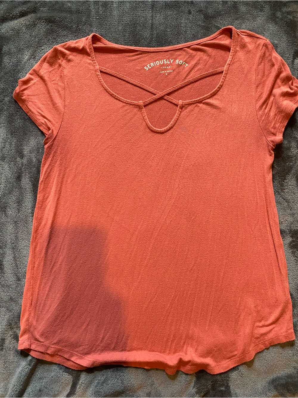 aerie Short Sleeve Crisscross Neck Tee - Rusty Coral